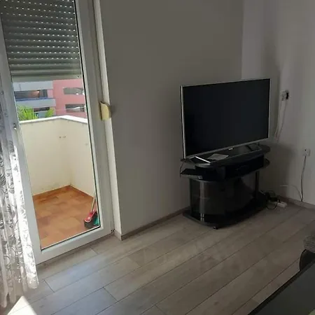 Riviera Apartment Rijeka Exterior photo