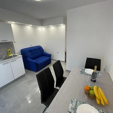 Riviera Apartment Rijeka Exterior photo